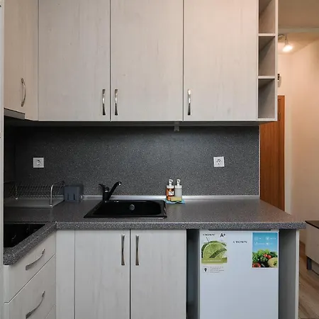 Light And Bright Studio 400 Meters From The Beach *