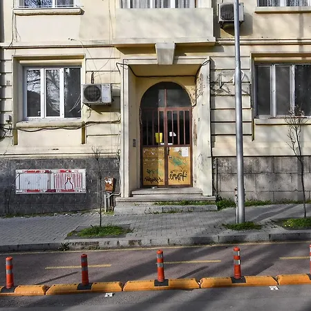 Апартамент Light And Bright Studio 400 Meters From The Beach *