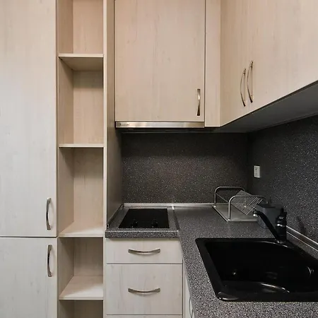 Light And Bright Studio 400 Meters From The Beach 公寓 瓦爾納