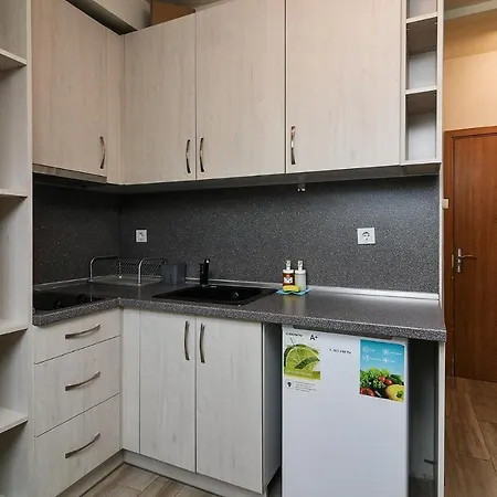 Light And Bright Studio 400 Meters From The Beach Apartment *